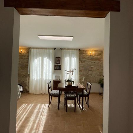 Casa La Rosa Lägenhet Gubbio Exteriör bild