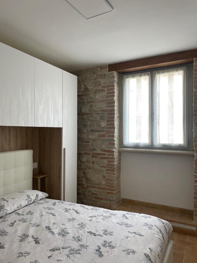 Casa La Rosa Lägenhet Gubbio Exteriör bild