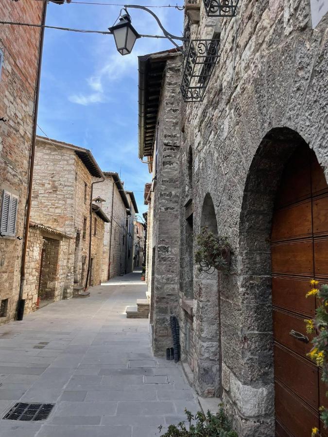 Casa La Rosa Lägenhet Gubbio Exteriör bild