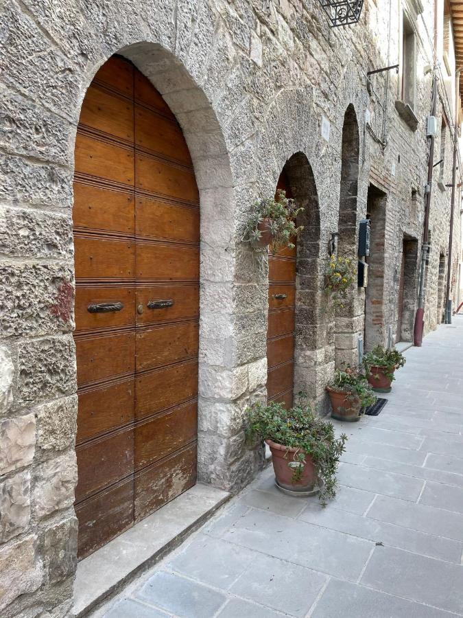 Casa La Rosa Lägenhet Gubbio Exteriör bild