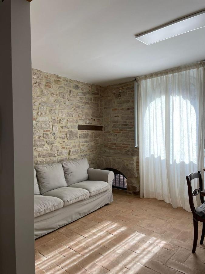Casa La Rosa Lägenhet Gubbio Exteriör bild